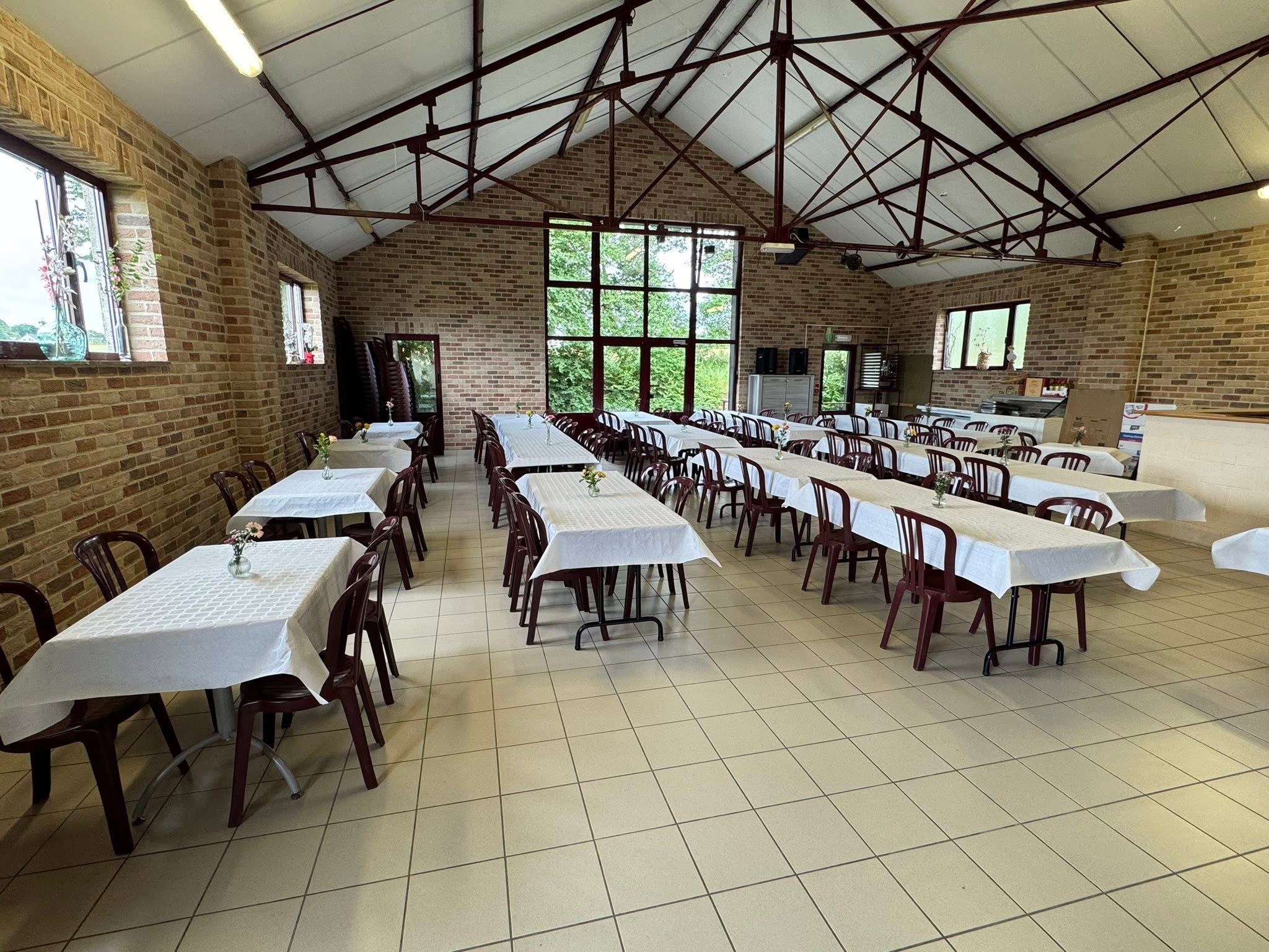 La salle conviviale de La Tanière du Renard